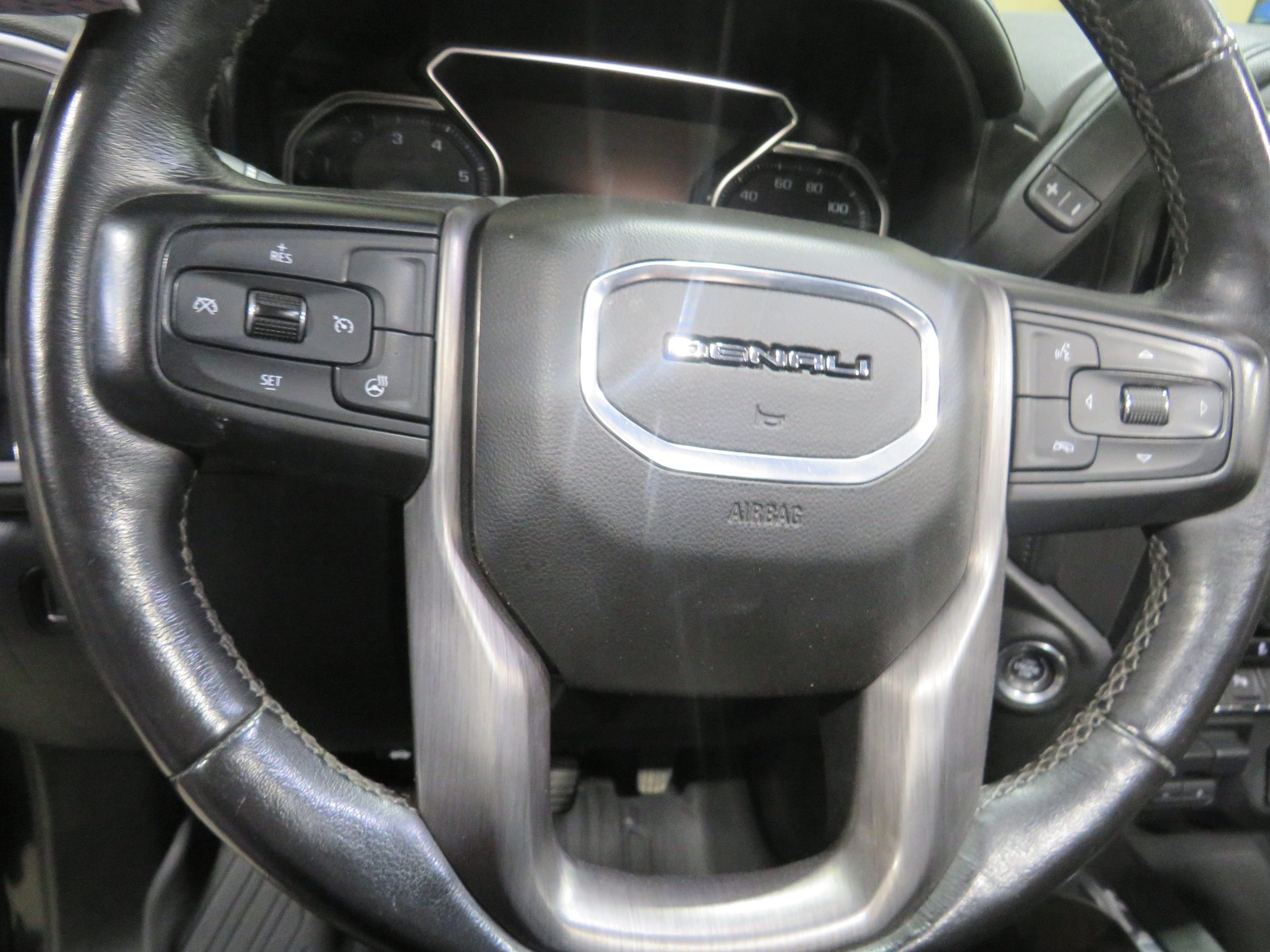 Used 2019 GMC Sierra 1500 Denali AWD/4WD image 15