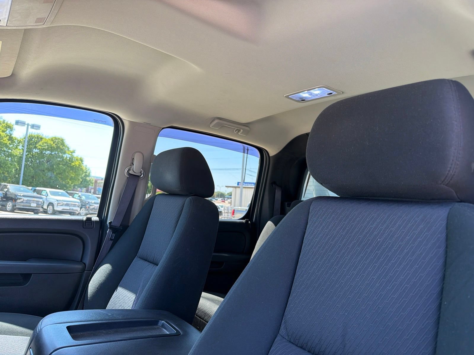 Used 2013 Chevrolet Avalanche LS RWD image 7