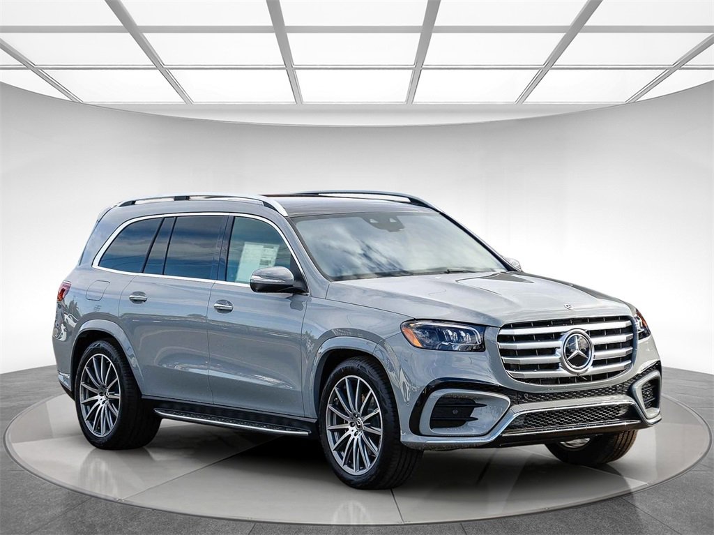 New 2026 Mercedes-Benz GLS 580 4MATIC image 5