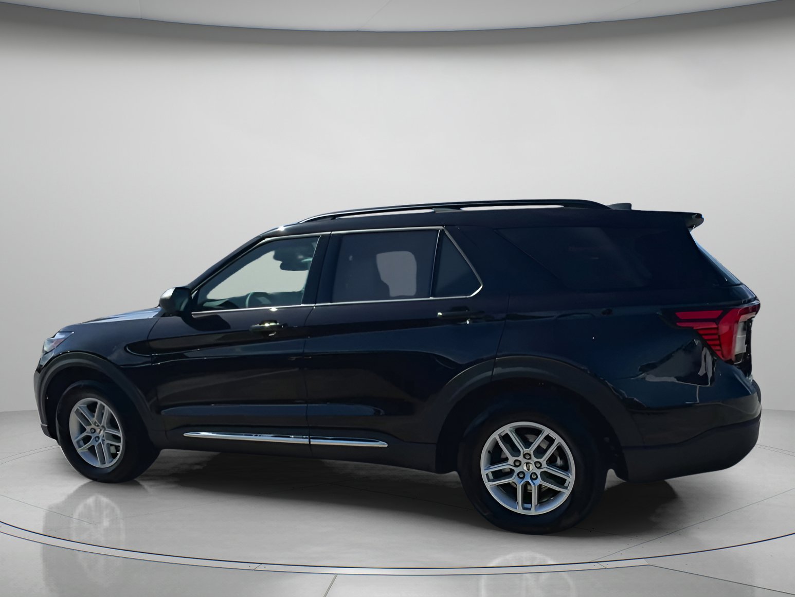 New 2025 Ford Explorer Active w/ Active Comfort Package image 20