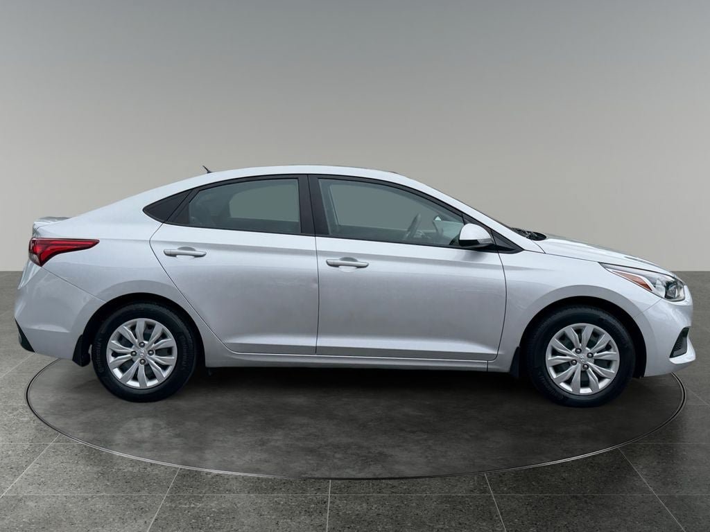 Used 2021 Hyundai Accent SE FWD image 10