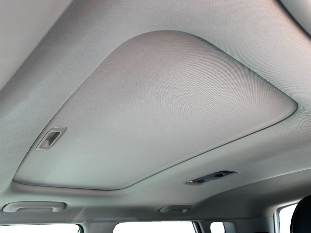 Used 2024 Kia Soul EX image 11