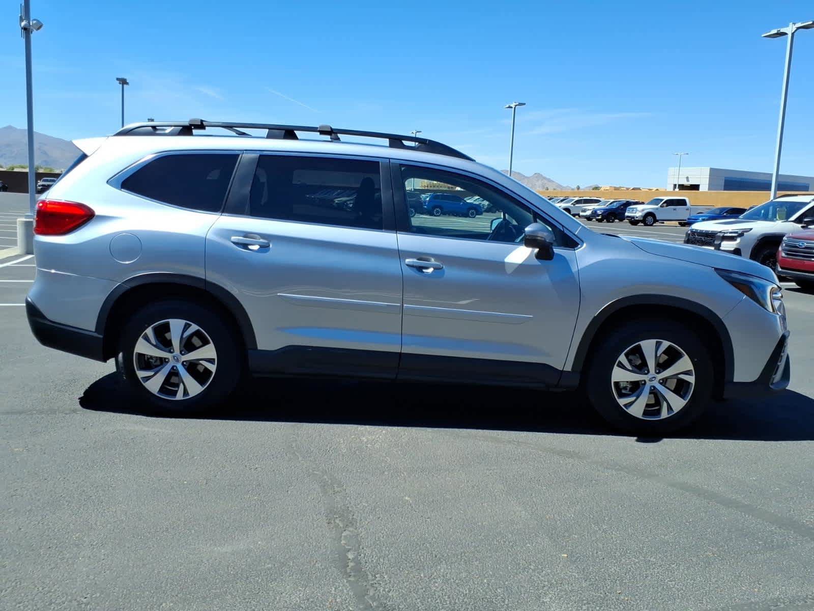 Certified 2023 Subaru Ascent Premium w/ Convenience Package image 8