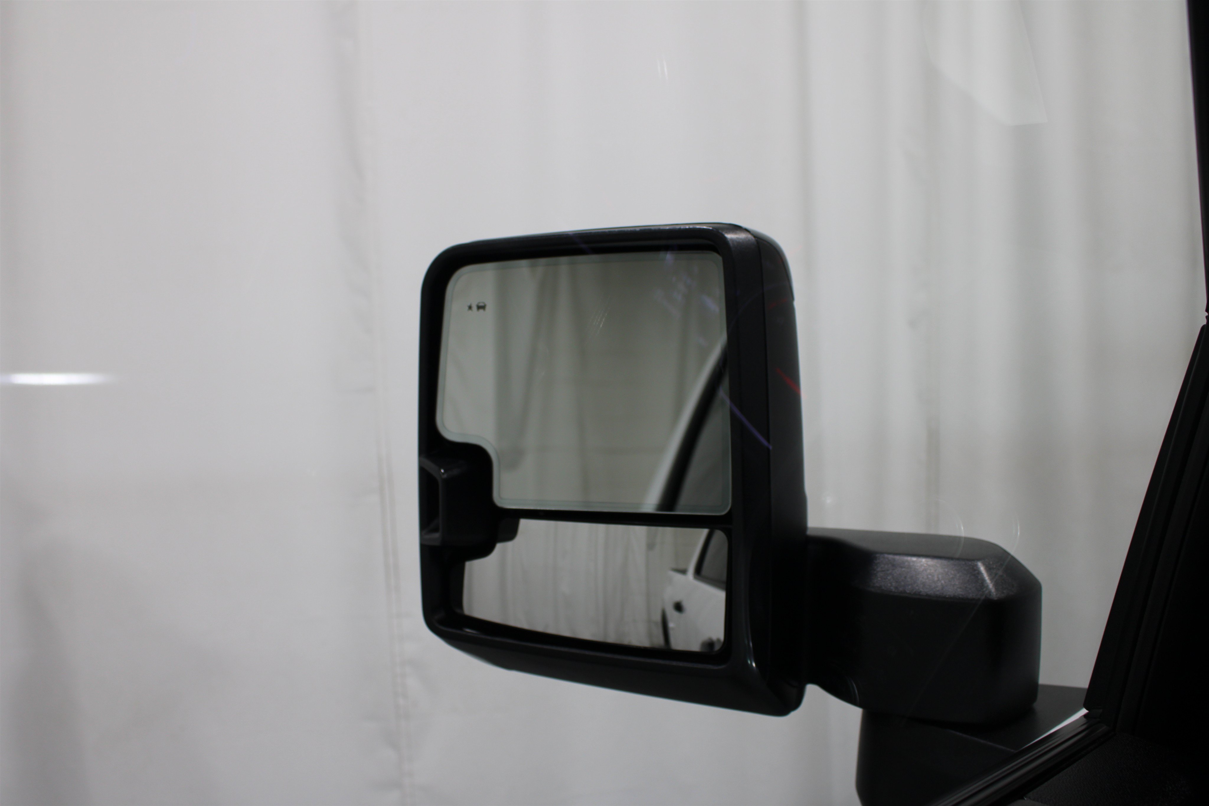 Used 2021 Chevrolet Silverado 2500 LTZ w/ LTZ Plus Package AWD/4WD image 9