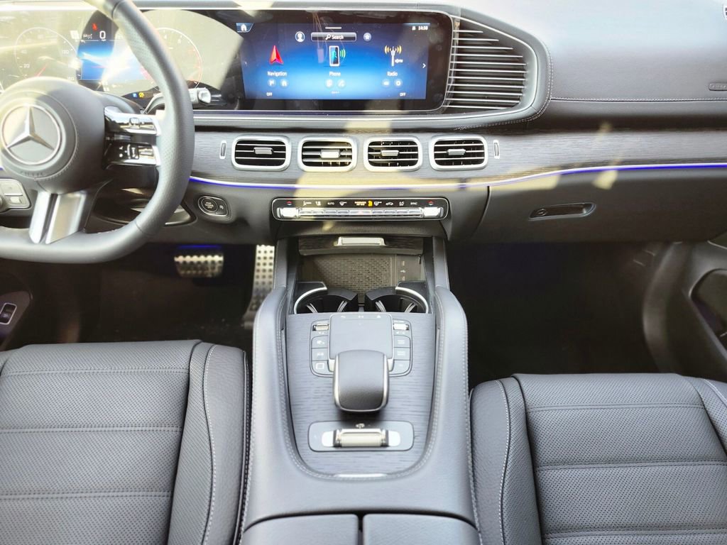 New 2026 Mercedes-Benz GLS 450 4MATIC image 14