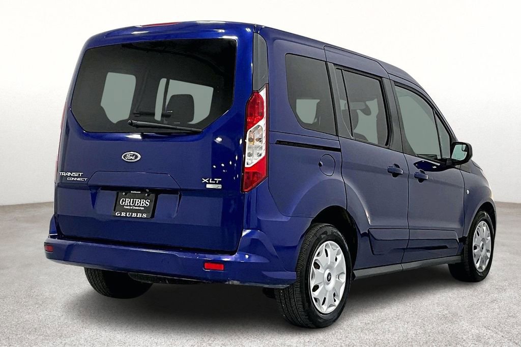 Used 2016 Ford Transit Connect XLT image 2