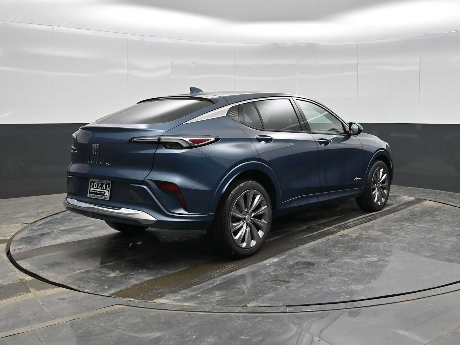 New 2026 Buick Envista Avenir image 7