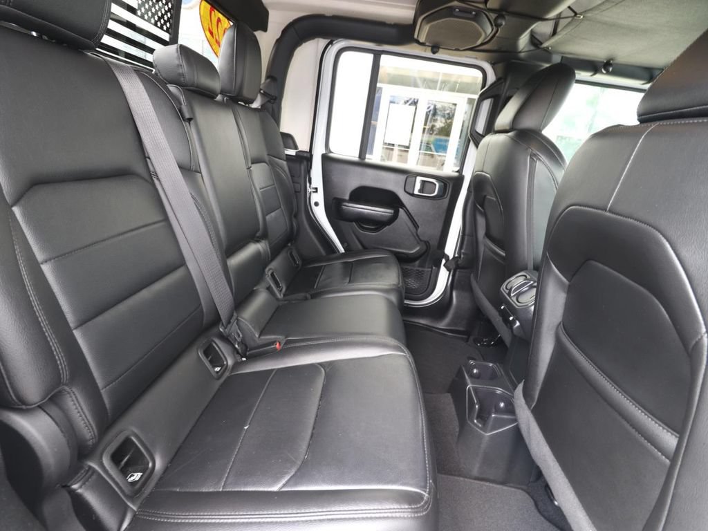 Used 2022 Jeep Gladiator Sport AWD/4WD image 24