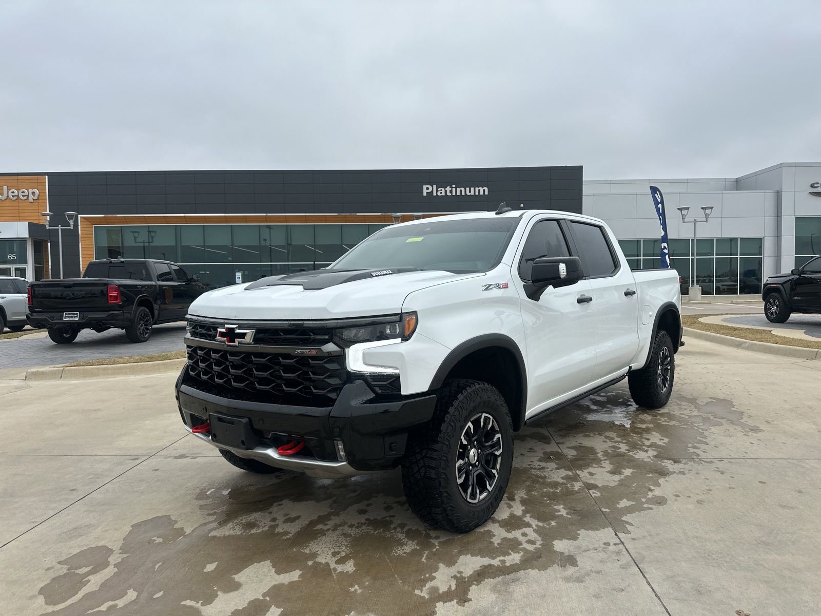 Used 2025 Chevrolet Silverado 1500 ZR2 w/ Technology Package image 1
