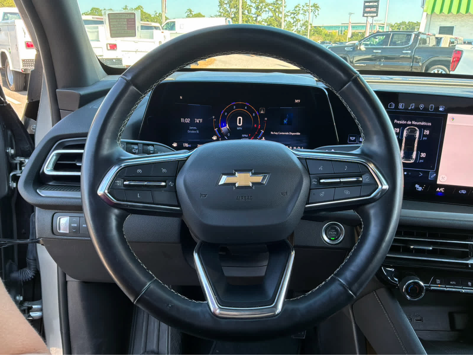 Used 2024 Chevrolet Traverse LT AWD/4WD image 12