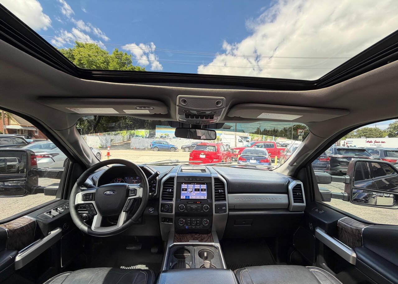 Used 2019 Ford F250 Lariat w/ Lariat Ultimate Package AWD/4WD image 21