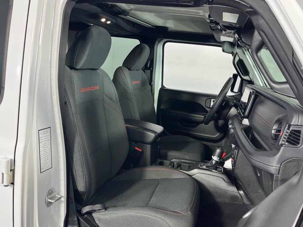 Used 2025 Jeep Wrangler Unlimited Rubicon image 30