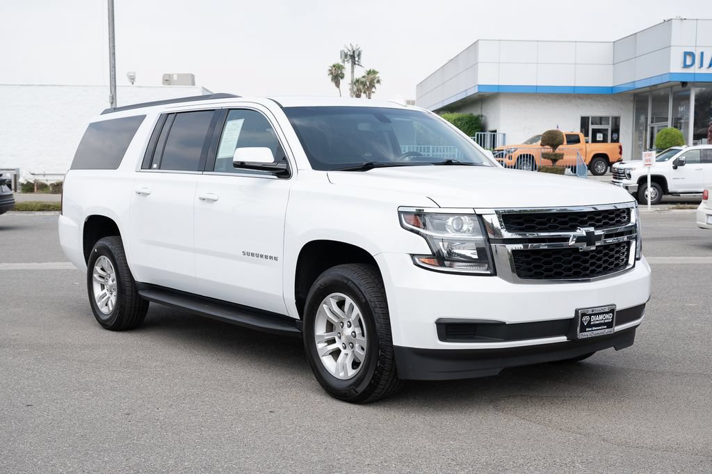 Used 2018 Chevrolet Suburban LS RWD image 1