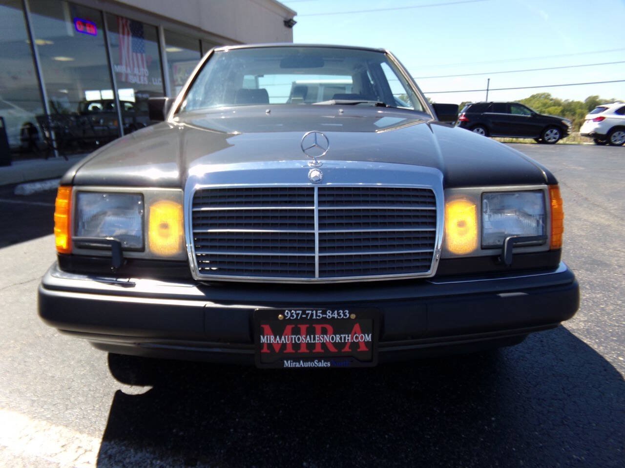 Used 1990 Mercedes-Benz 300 E 3.0 image 5