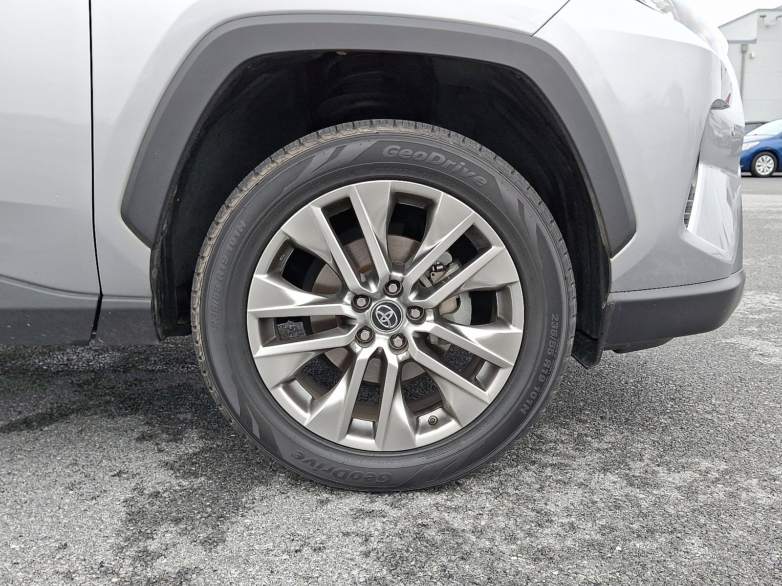 Used 2019 Toyota RAV4 Limited w/ All Weather Liner Package AWD/4WD image 13