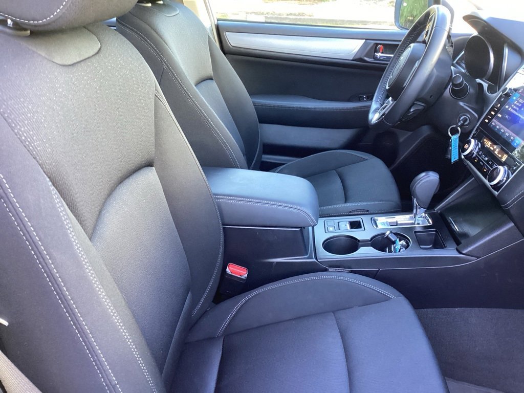 Used 2019 Subaru Legacy 2.5i Premium w/ Popular Package #2A image 3