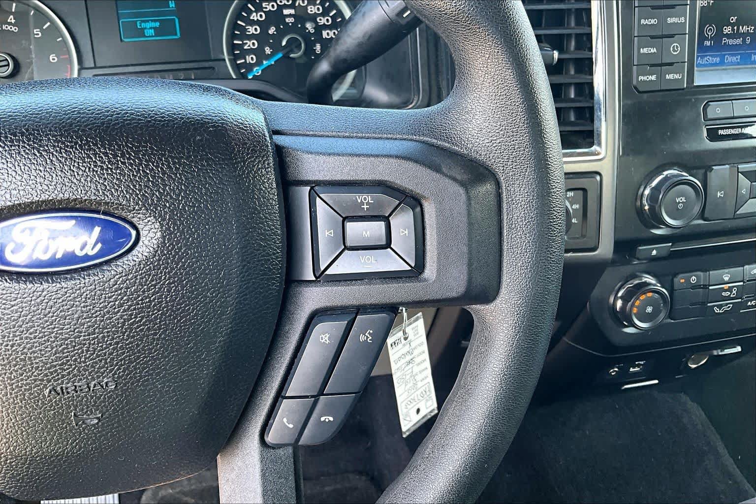 Used 2015 Ford F150 XLT AWD/4WD image 22