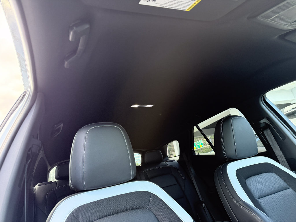 Used 2024 Chevrolet Blazer EV LT AWD/4WD image 17