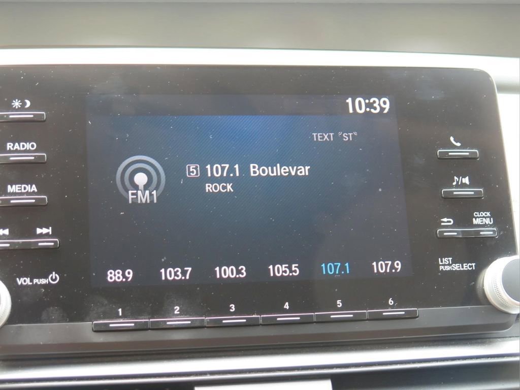Used 2019 Honda Accord LX image 16