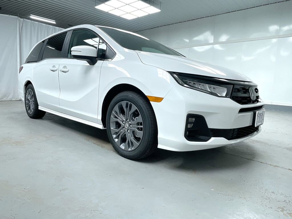 New 2026 Honda Odyssey Touring image 1