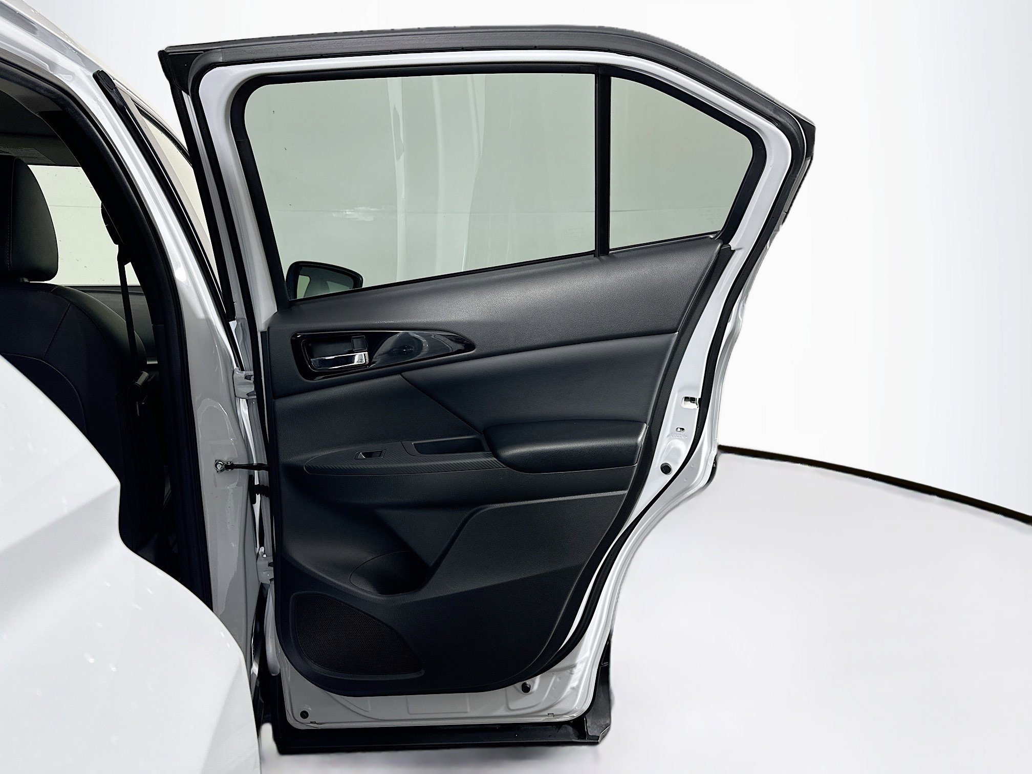 Used 2024 Mitsubishi Eclipse Cross SE image 29