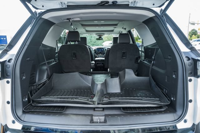 Used 2020 Chevrolet Traverse Premier w/ Redline Edition FWD image 9