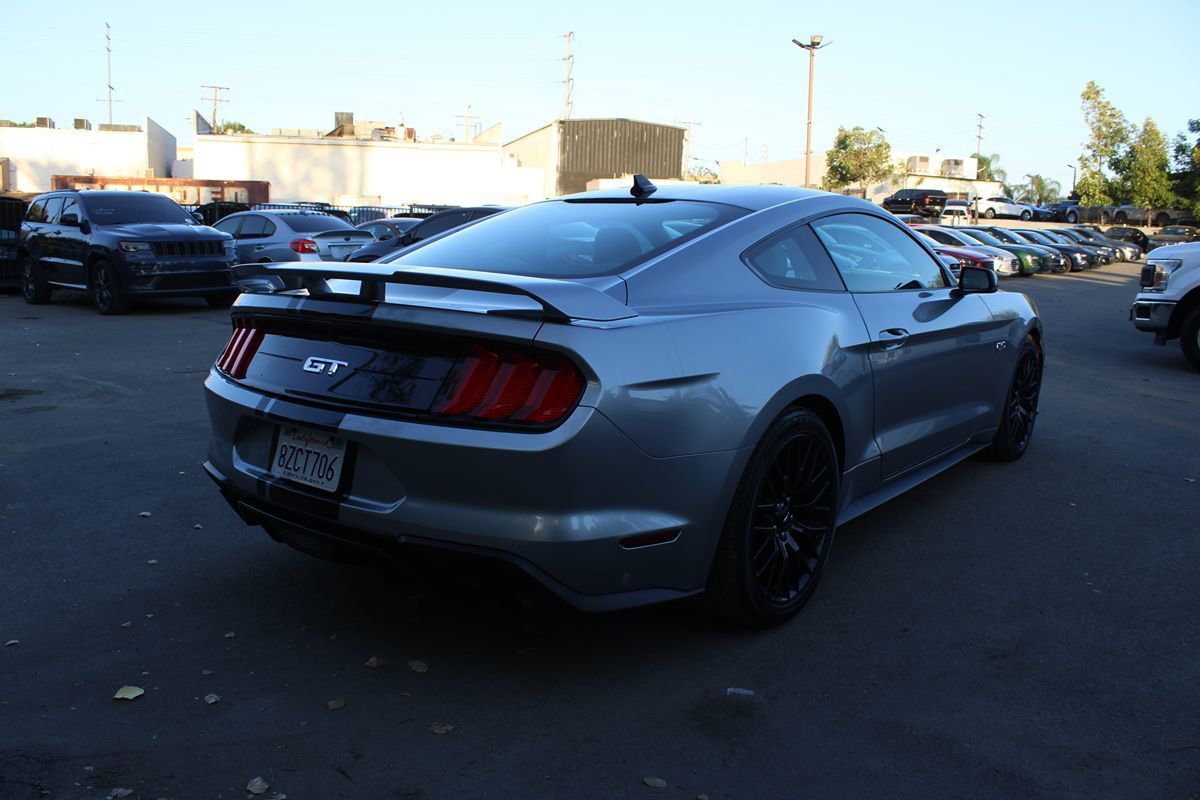 Used 2021 Ford Mustang GT Premium w/ GT Performance Package RWD image 7