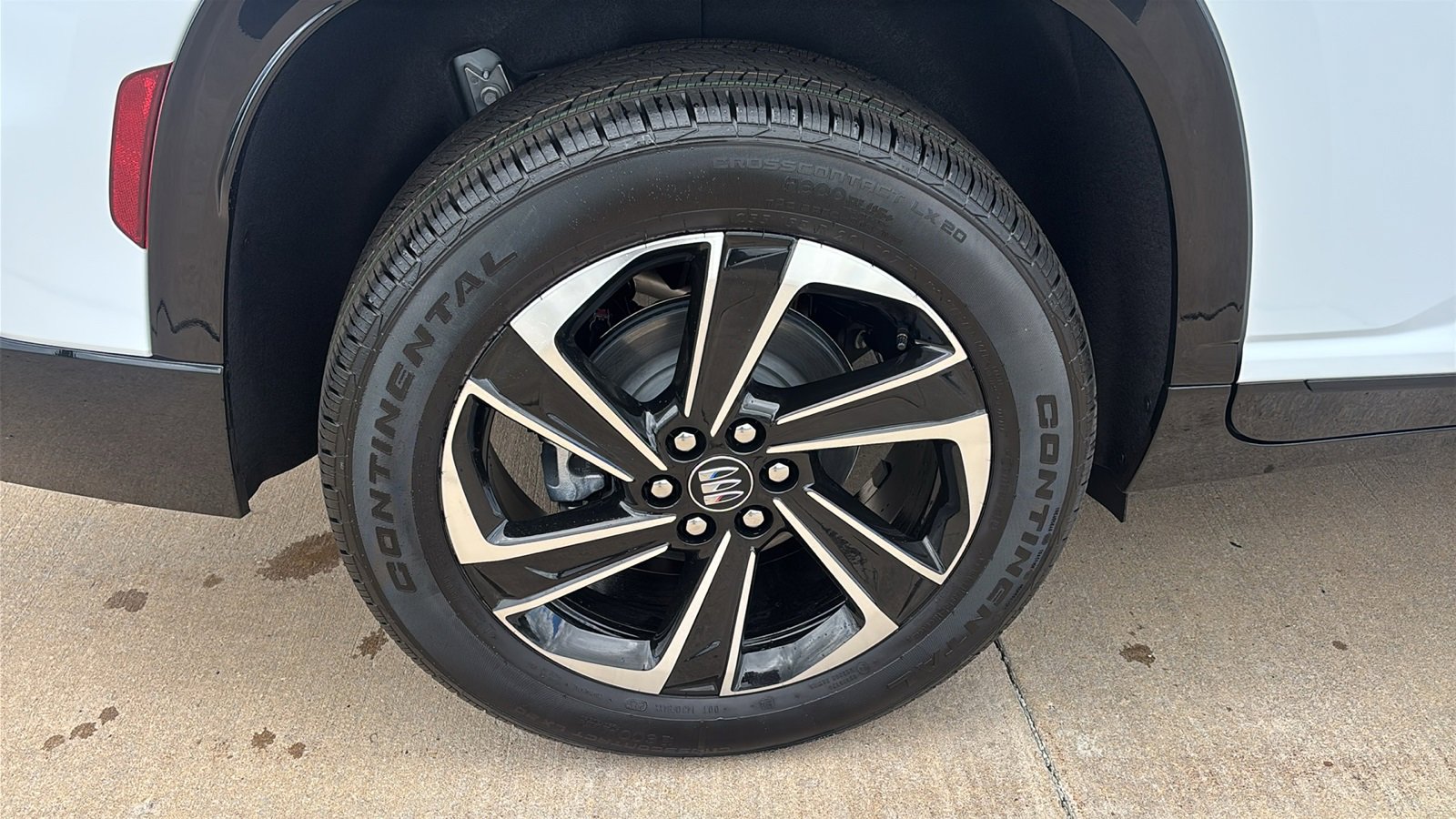 New 2026 Buick Enclave Sport Touring w/ Power Package image 11