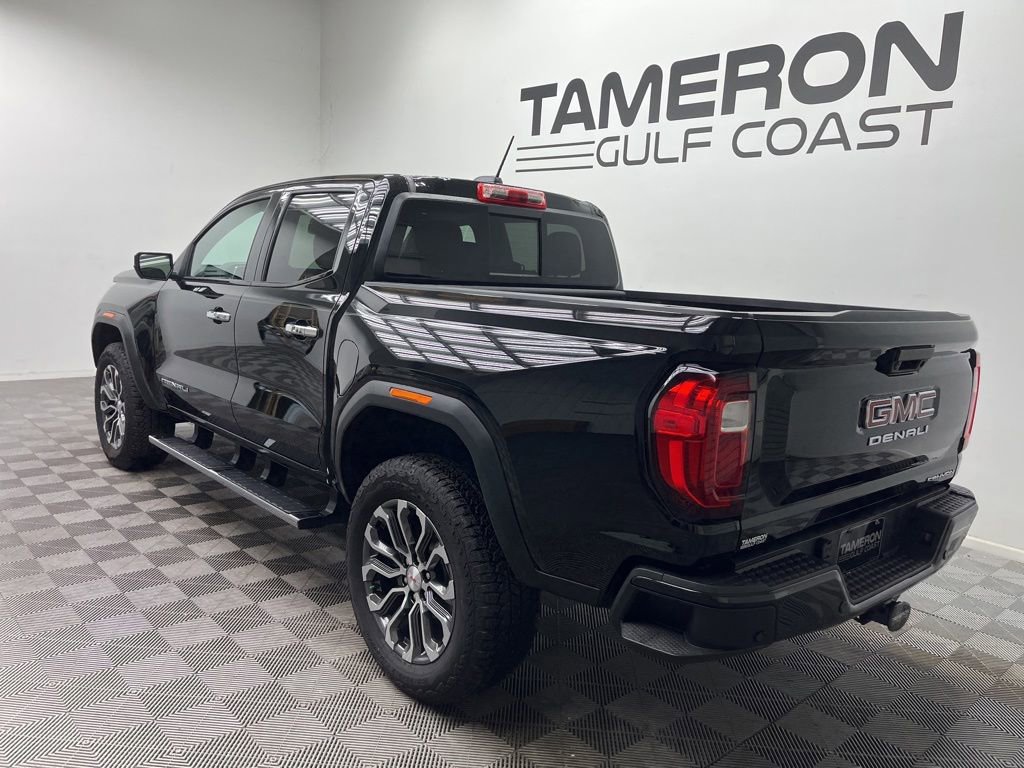 Used 2026 GMC Canyon Denali AWD/4WD image 3