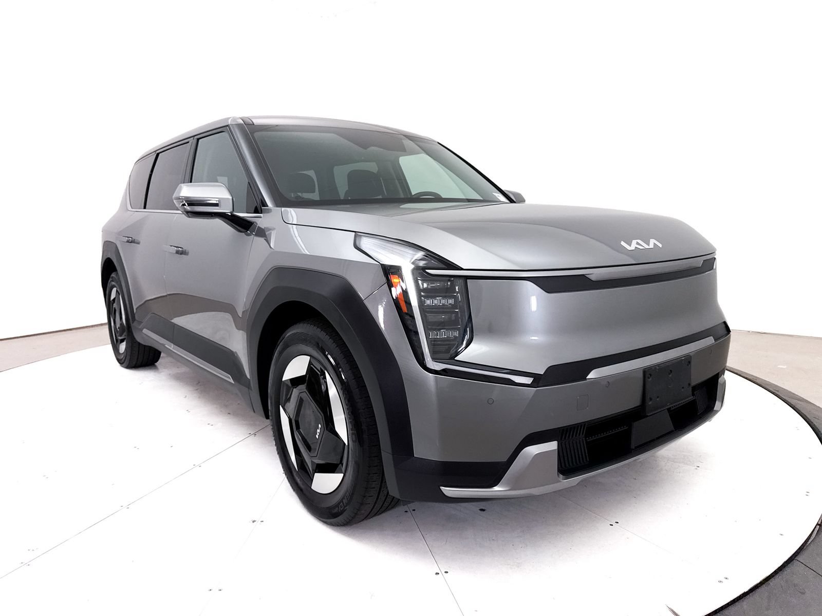 Certified 2024 Kia EV9 Light Long Range RWD image 13