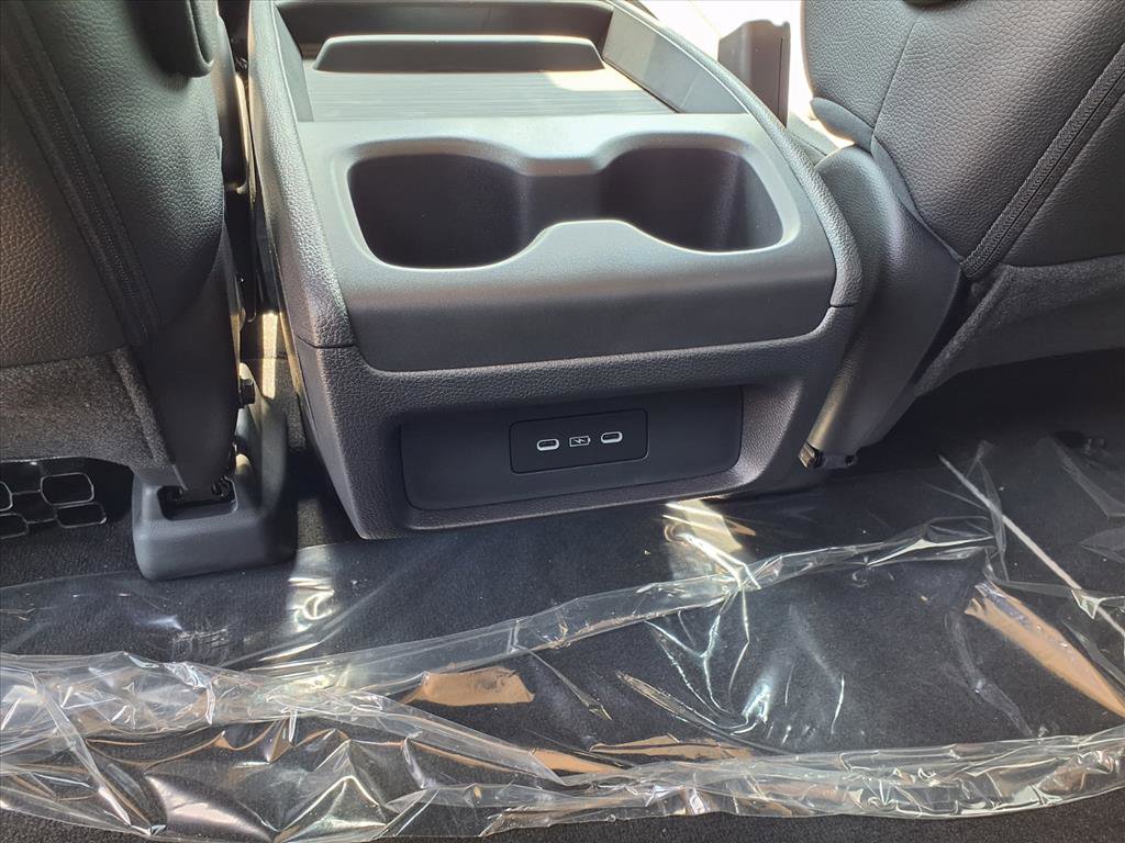 New 2026 Honda Odyssey Touring image 6