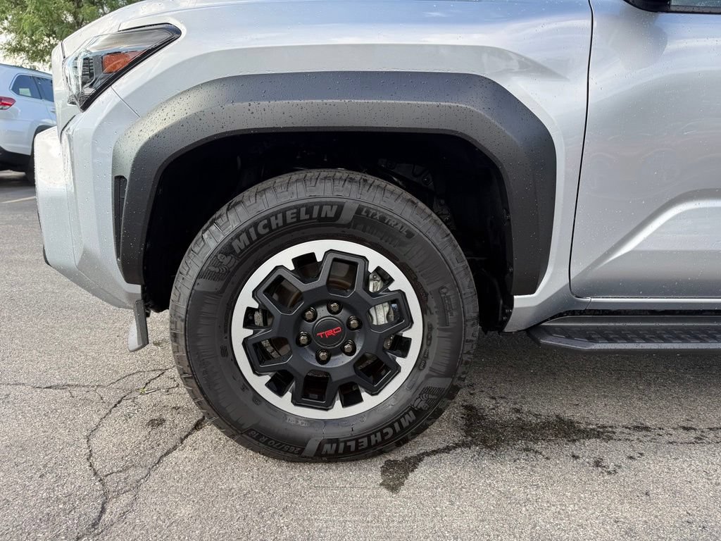 Used 2025 Toyota 4Runner TRD Off-Road Premium AWD/4WD image 26
