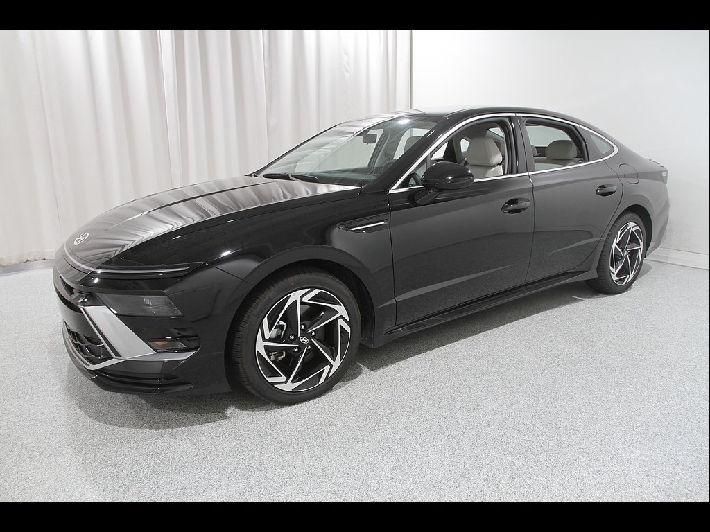Certified 2026 Hyundai Sonata SEL AWD/4WD image 3