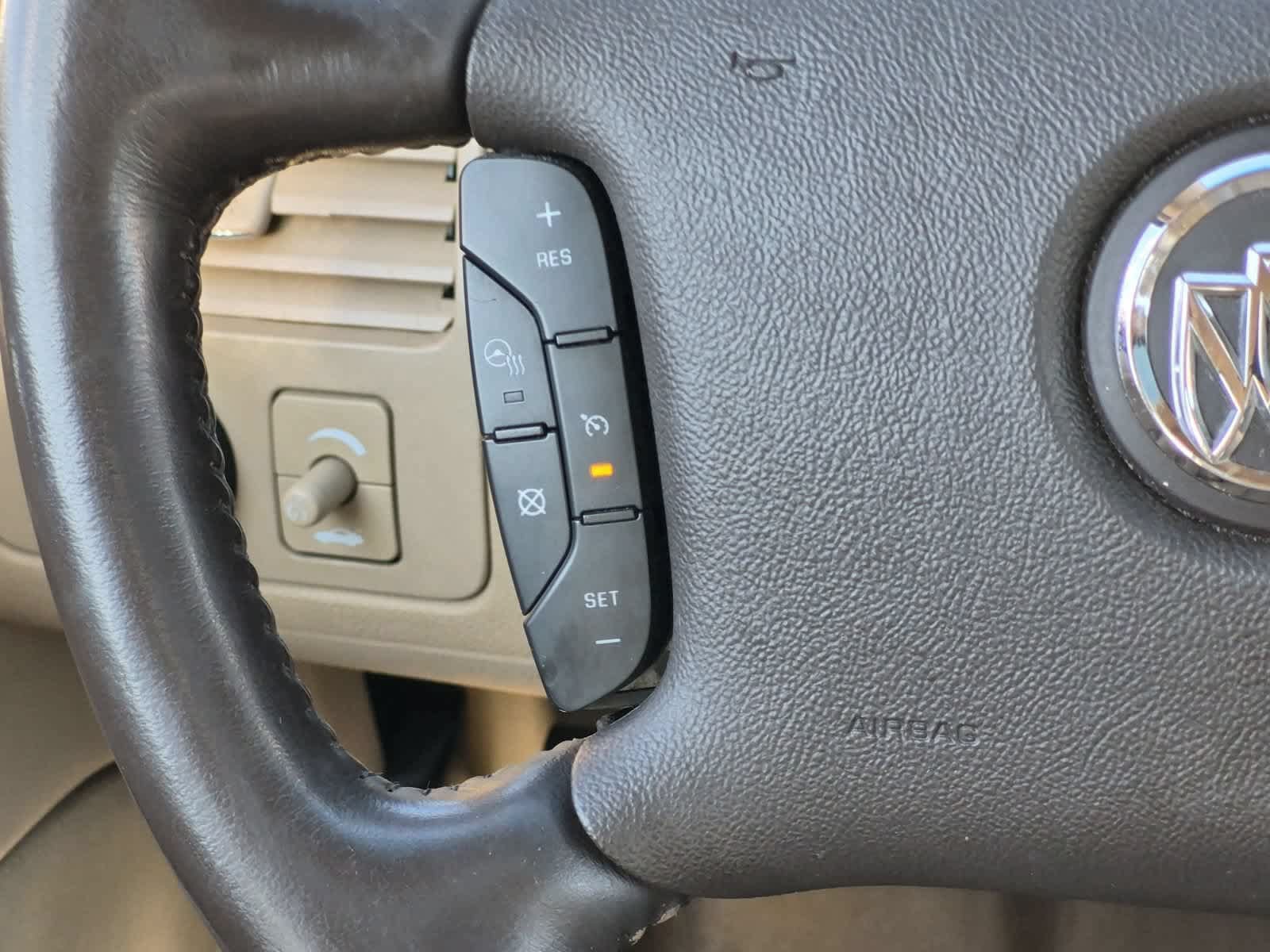 Used 2011 Buick Lucerne CXL w/ Driver Confidence Package FWD image 25
