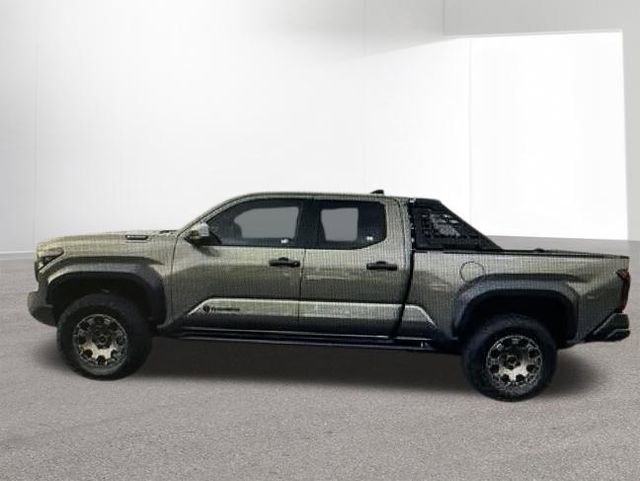 Used 2025 Toyota Tacoma 4x4 Double Cab Hybrid image 5