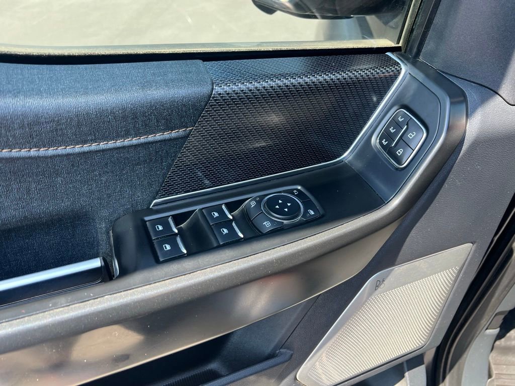 Used 2023 Ford F150 Raptor w/ Raptor Carbon Fiber Package AWD/4WD image 13