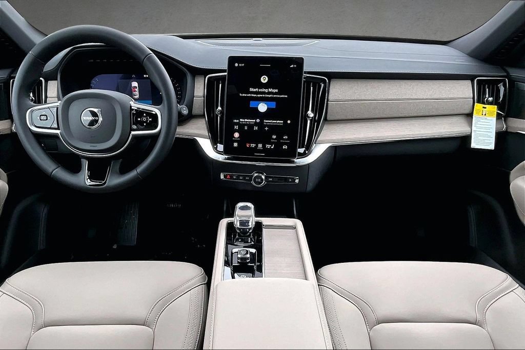 New 2026 Volvo XC90 B6 Plus w/ Protection Package Premier AWD/4WD image 5
