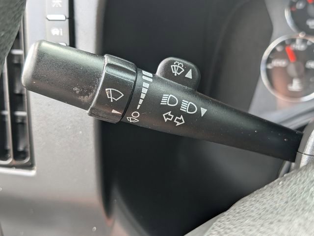 Used 2015 Chevrolet Express 2500 image 27