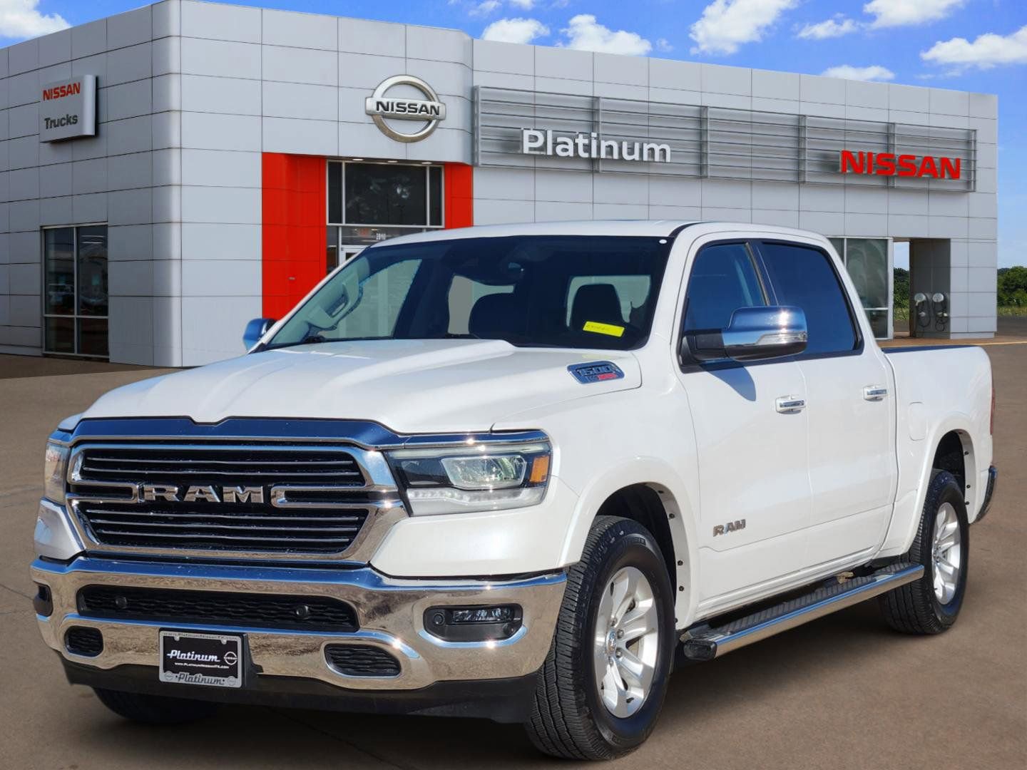 Used 2022 RAM 1500 Laramie image 2
