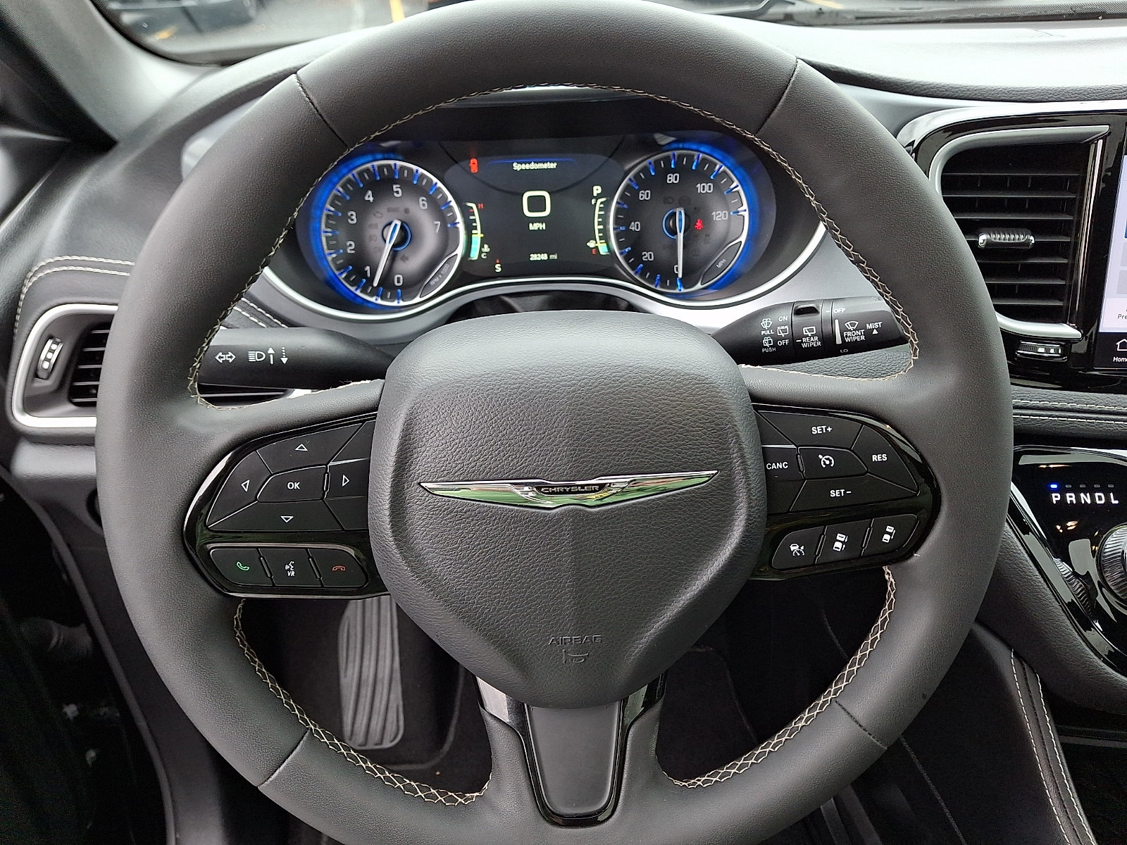 Used 2026 Chrysler Pacifica Limited w/ S Appearance Package FWD image 23