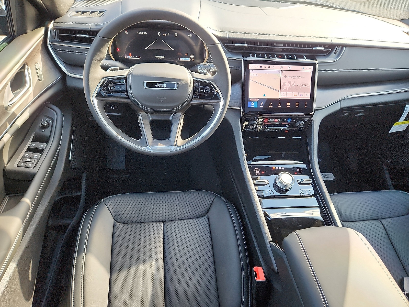 New 2025 Jeep Grand Cherokee Overland w/ Trailer Tow Package image 7