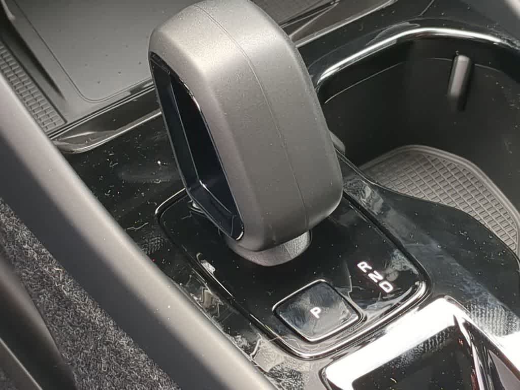 New 2026 Volvo XC40 B5 Ultra w/ Protection Package Premier AWD/4WD image 30