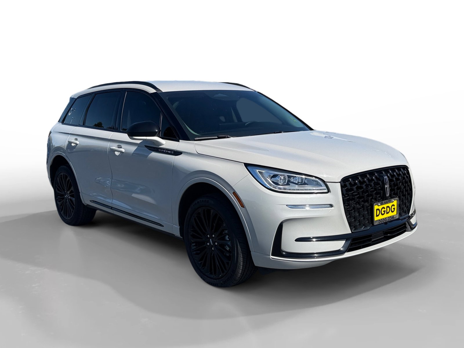 Used 2023 Lincoln Corsair Reserve FWD image 7