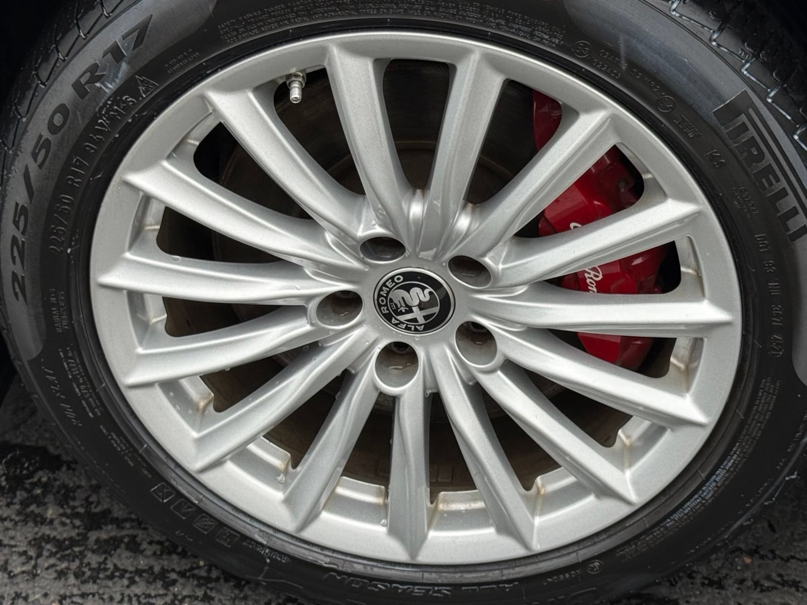 Used 2022 Alfa Romeo Giulia Sprint AWD/4WD image 11