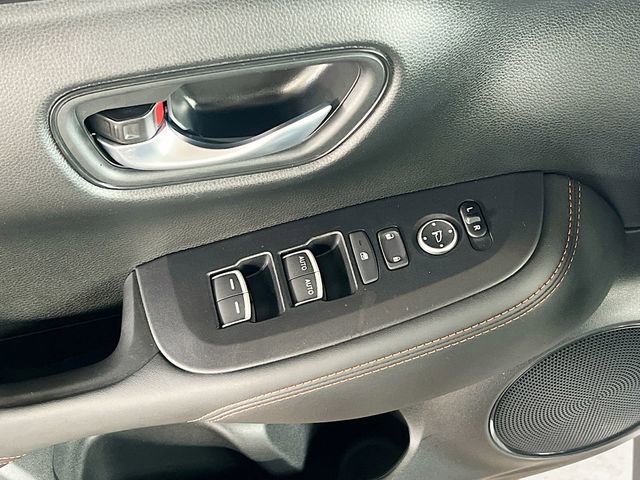 Used 2025 Honda HR-V Sport image 12