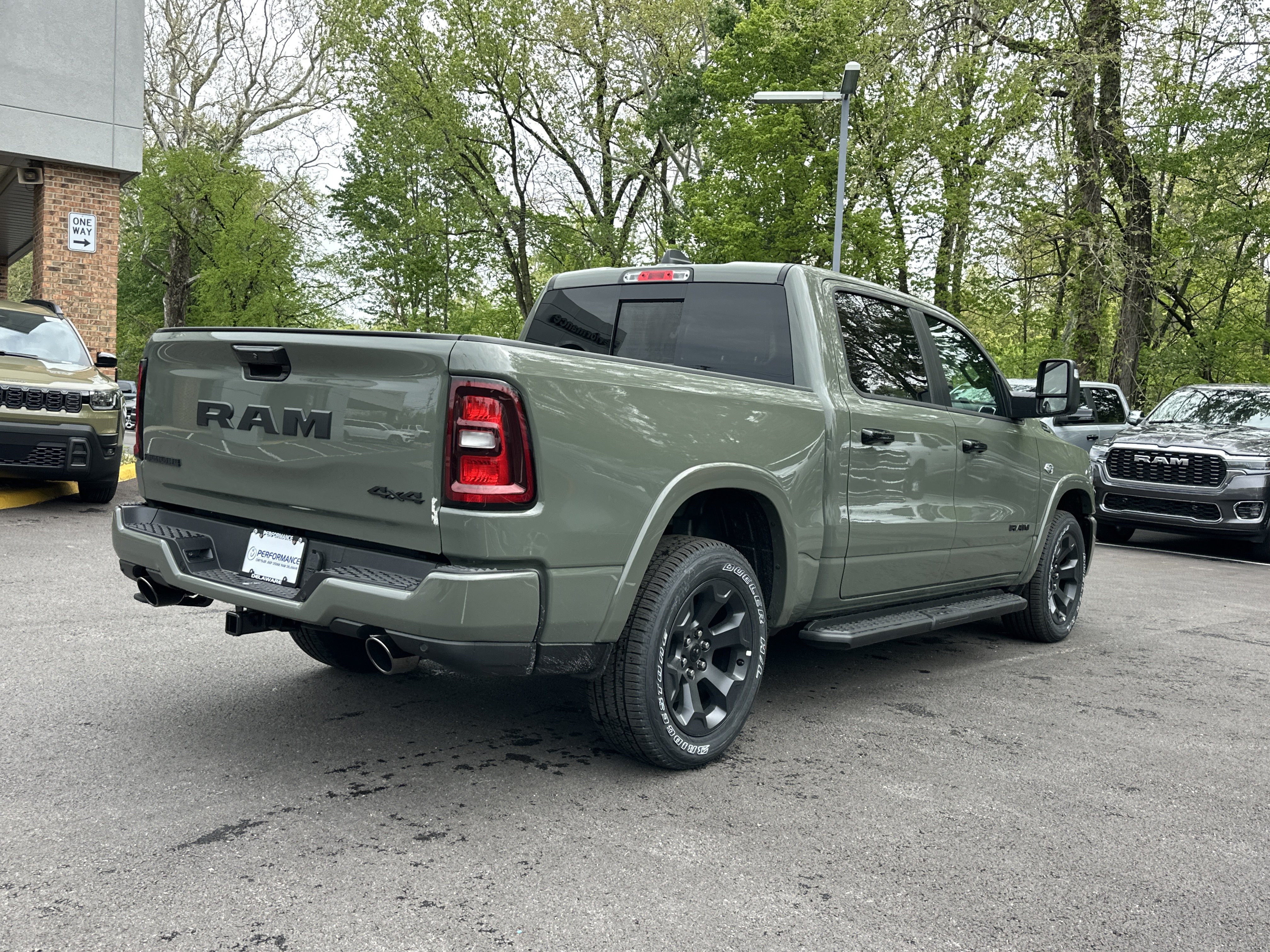New 2026 RAM 1500 Big Horn AWD/4WD image 18