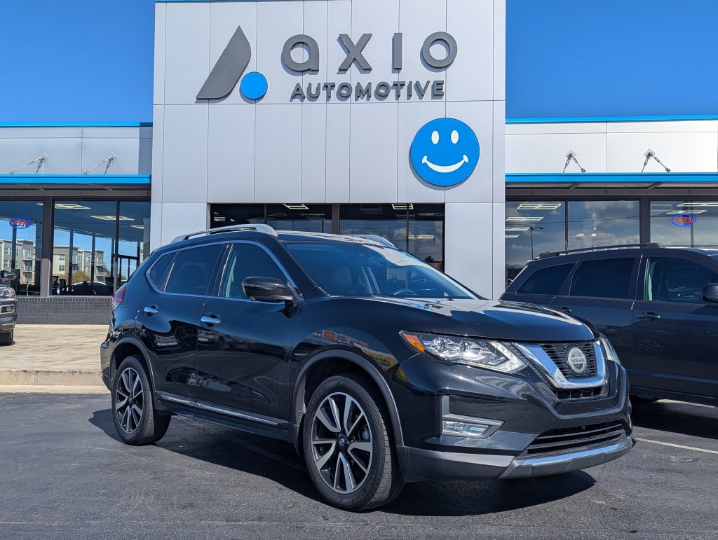 Used 2020 Nissan Rogue SL w/ Premium Package