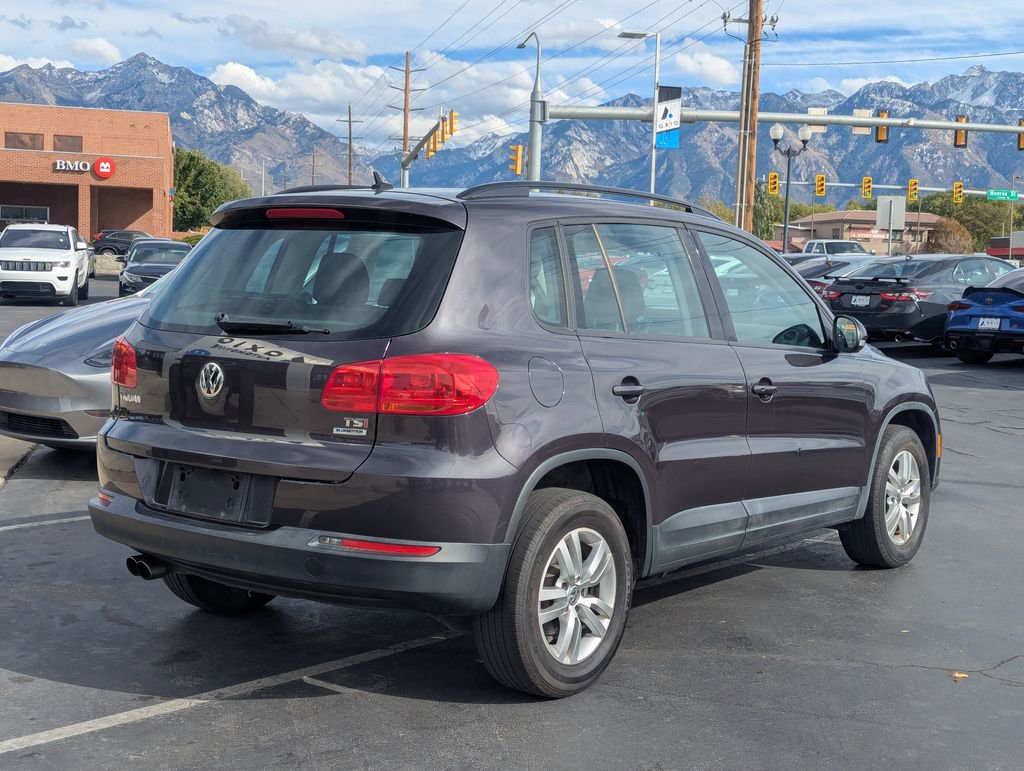 Used 2016 Volkswagen Tiguan S AWD/4WD image 4