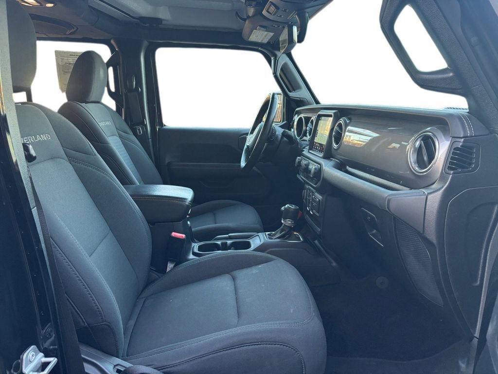 Used 2021 Jeep Gladiator Overland image 46