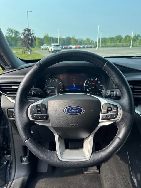 Certified 2023 Ford Explorer XLT w/ Equipment Group 202A AWD/4WD image 19